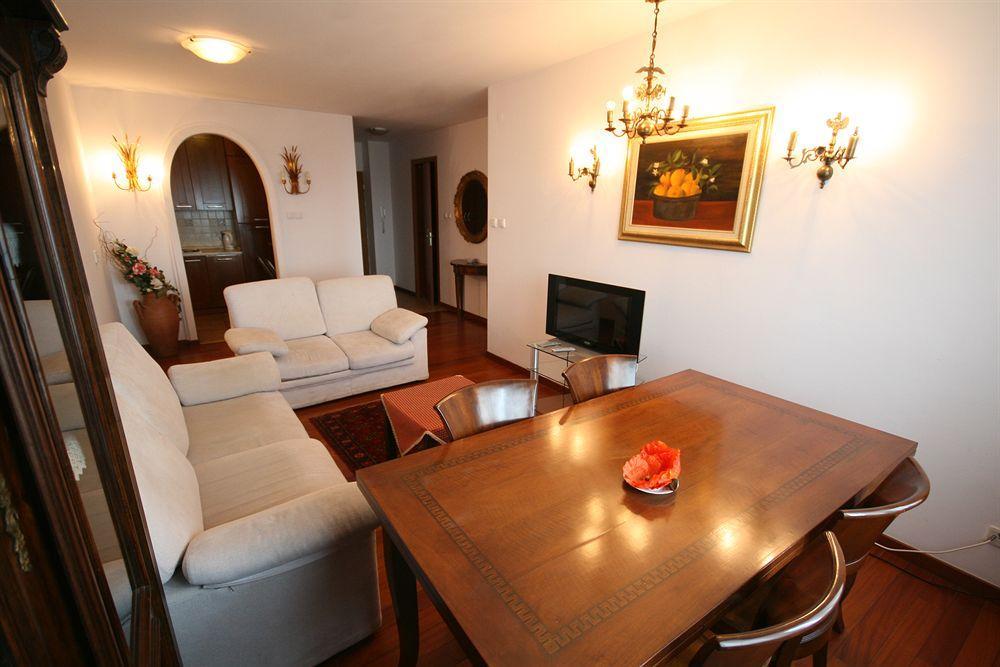 Lucka Residence Varsó Kültér fotó